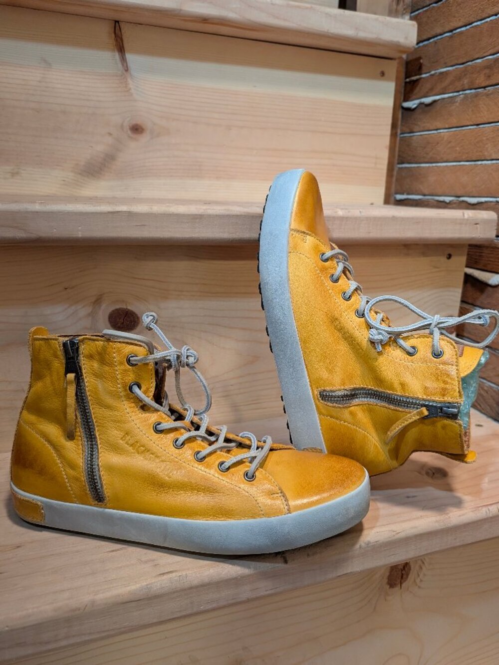 EUC Blackstone Women's 11 JL18 Butterscotch Leather zip High Tops Yellow sneaker